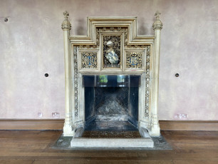 Chirk Castle